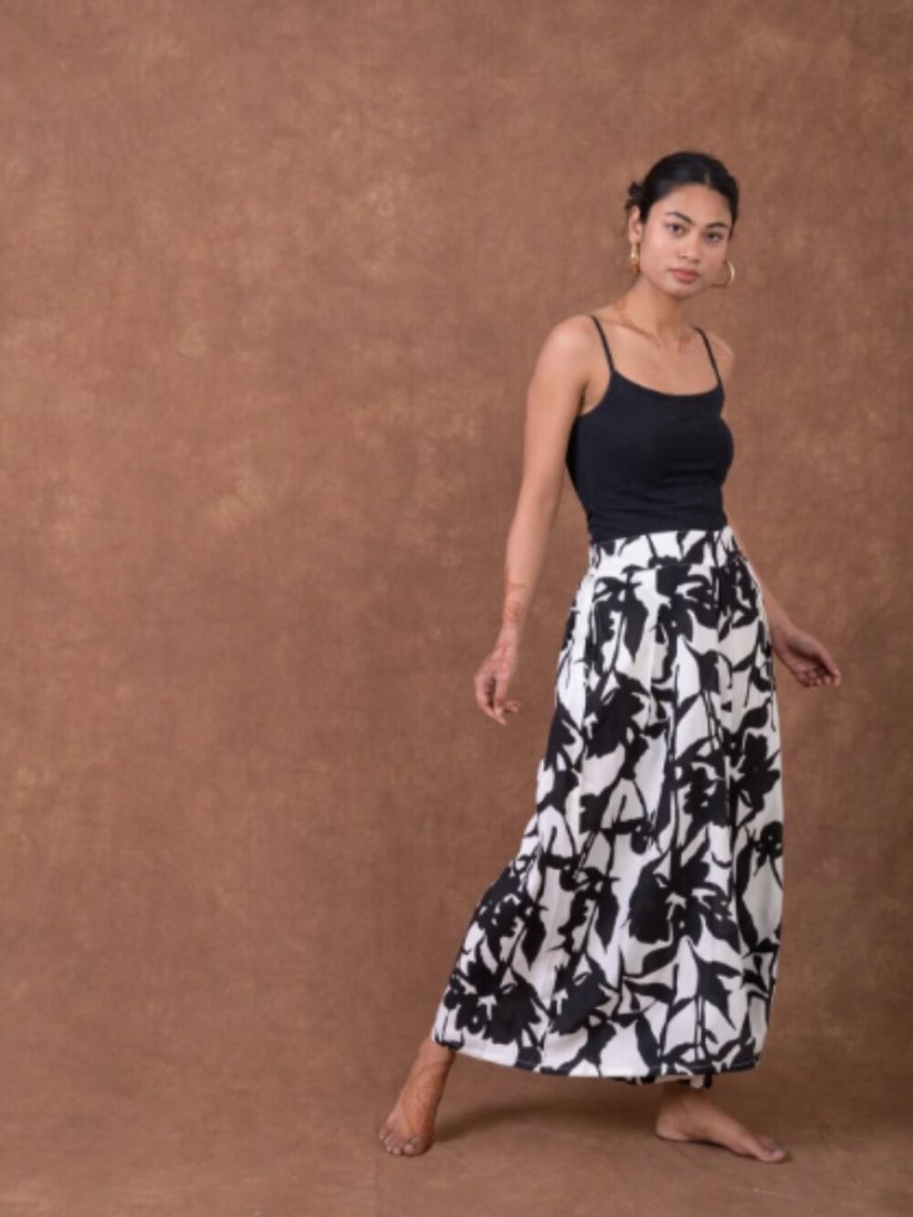 20.) Rhea Print Pants - Picture 2 of 3
